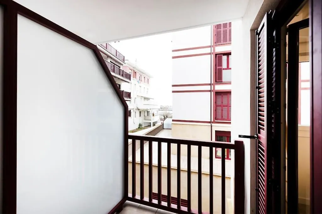 Portuko. Basquenjoy Apartment Hondarribia