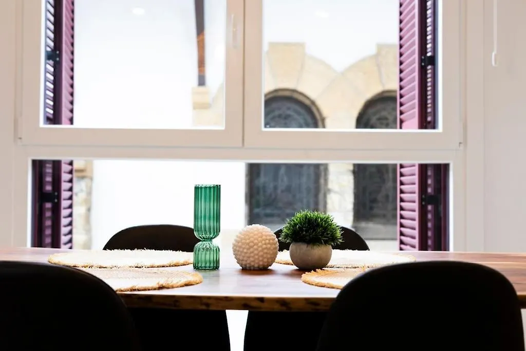Portuko. Basquenjoy Apartment Hondarribia